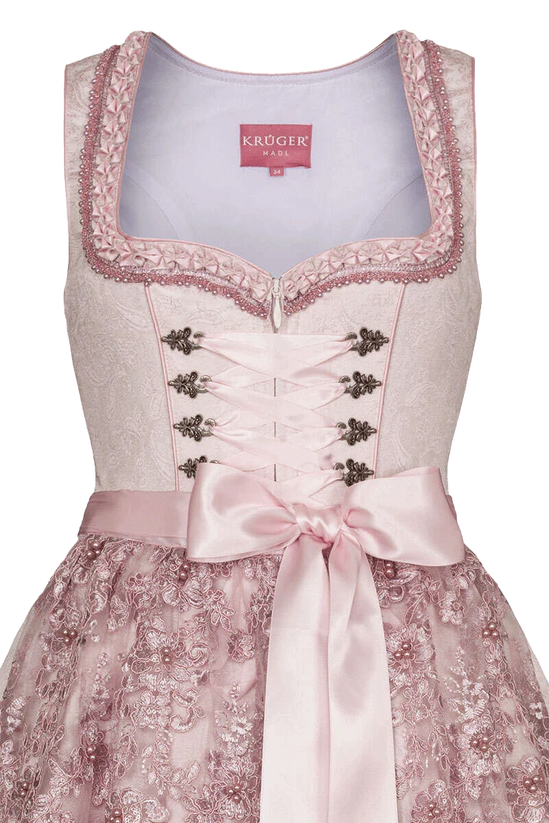 Mini-Dirndl mit Spitzenschürze