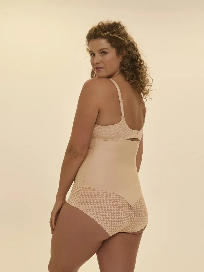 Simone Perele – Subtiler Bügel-Vollschalen-BH Peau Rosée