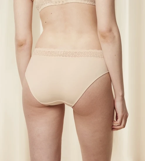 Triumph Feel of Modal Midi creamy dream