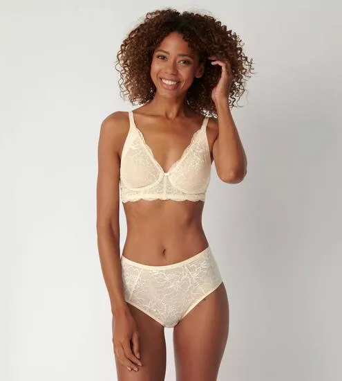 Triumph Bra molded Amourette Charm N03 creamy dream