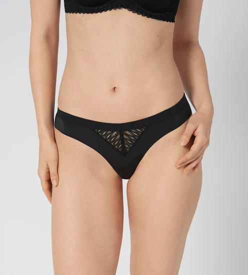 Triumph Aura Spotlight Brazilian black