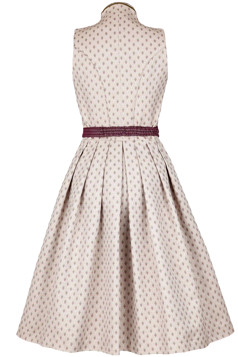 Dirndl mit Schürzenbrosche