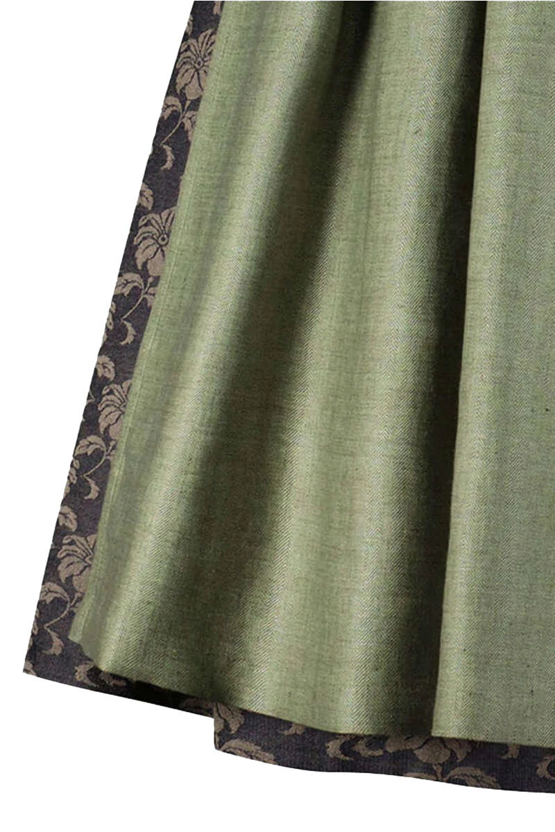 Dirndl mit Hakenverschluss