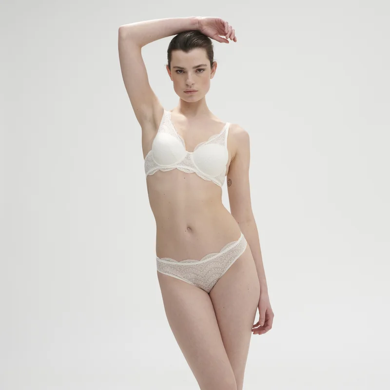Simone Perele - Karma Brief Natural