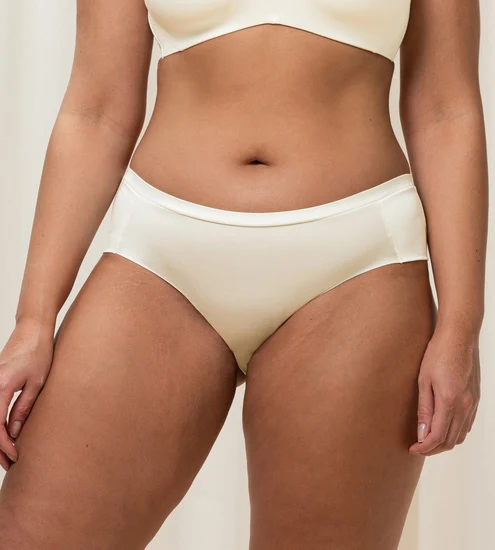 Triumph Body Make-up Soft Touch Hipster EX vanille