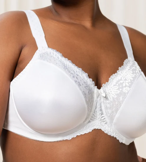 Triumph Ladyform Soft Damen Miederwaren BH kurz Mittelträger mit Bügel weiß