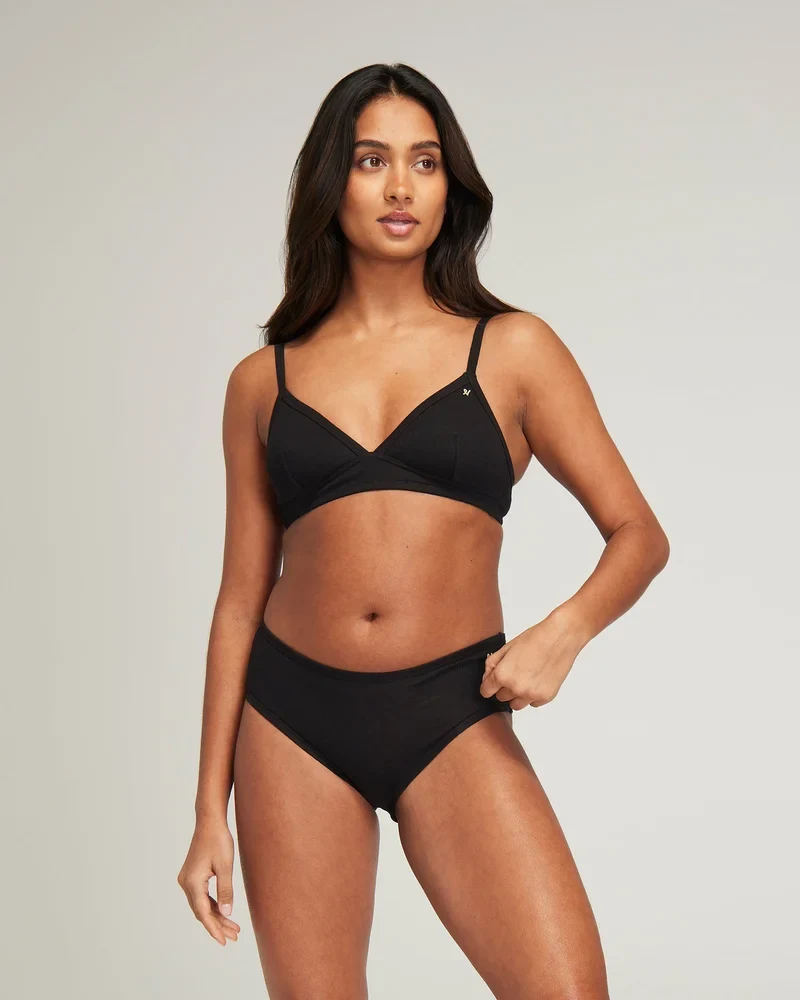 Nudea - Easy Does It Bralette aus Bio-Baumwolle, Schwarz