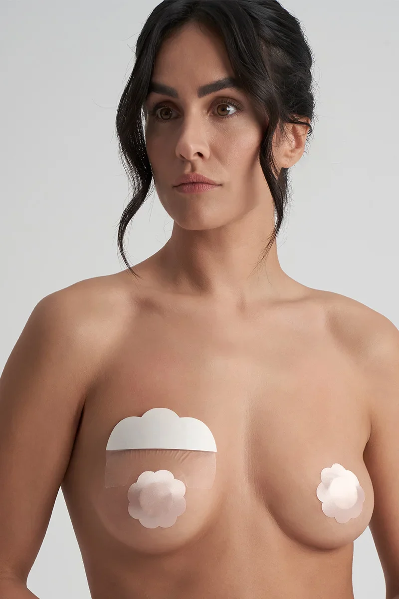 ByeBra – Bruststraffungs-Tape + Brustwarzenabdeckungen aus Satin, Beige