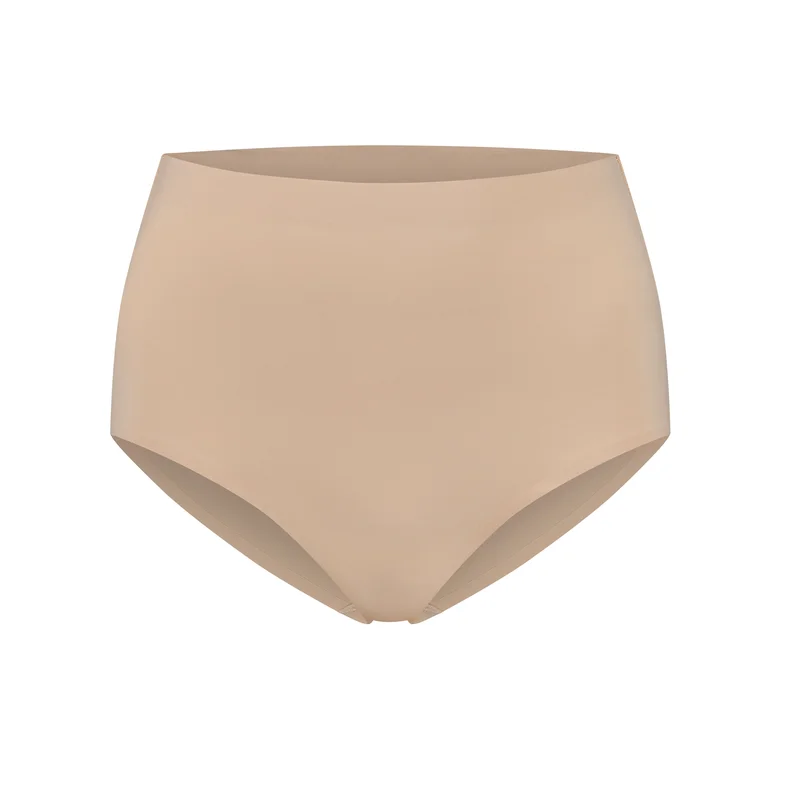ByeBra – Unsichtbare Shapewear mit leichter Stützwirkung, unsichtbarer Slip mit mittelhohem Bund, Beige