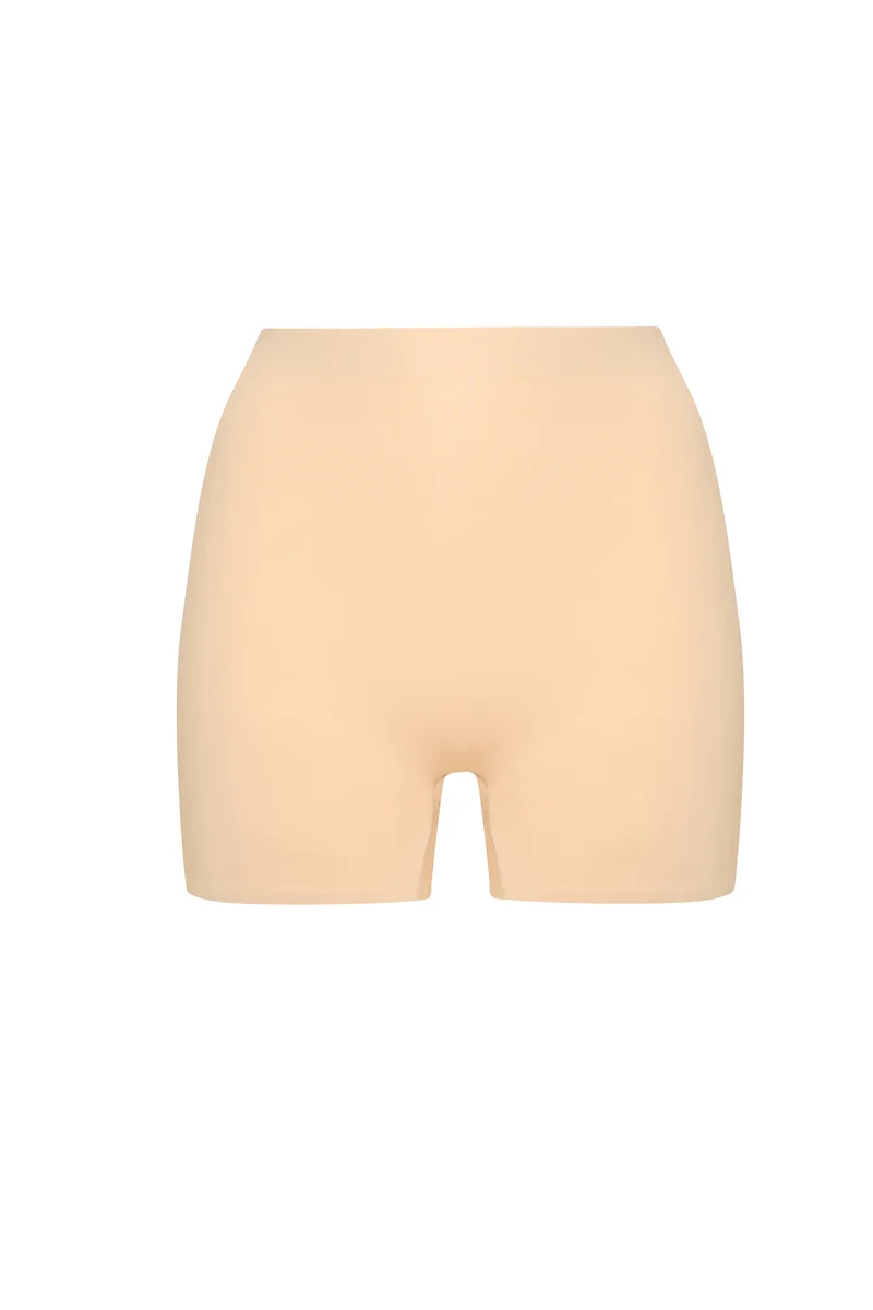 ByeBra – Unsichtbare Shapewear mit leichter Stützwirkung, unsichtbarer Shorty, Beige
