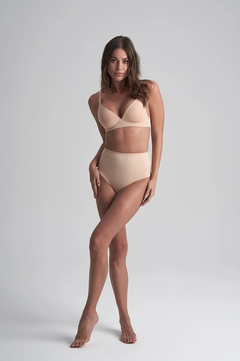 ByeBra – Formgebender BH (starker Halt), bügellos, Beige