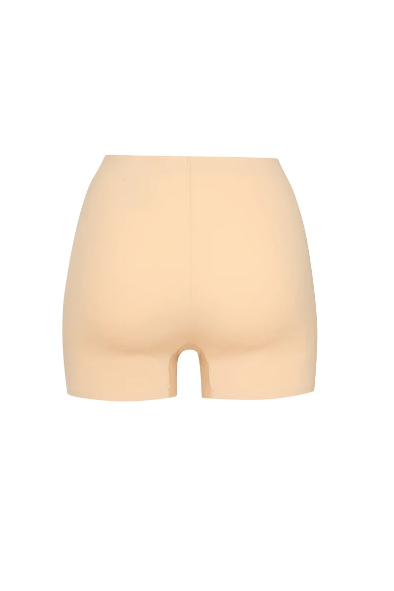 ByeBra – Unsichtbare Shapewear mit leichter Stützwirkung, mittelhoch geschnitten, beige