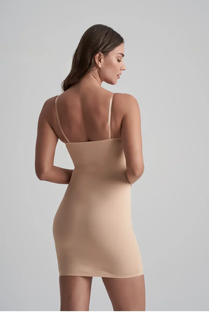 ByeBra – Unsichtbare Shapewear mit leichter Stützwirkung, unsichtbares Trägerkleid, Beige