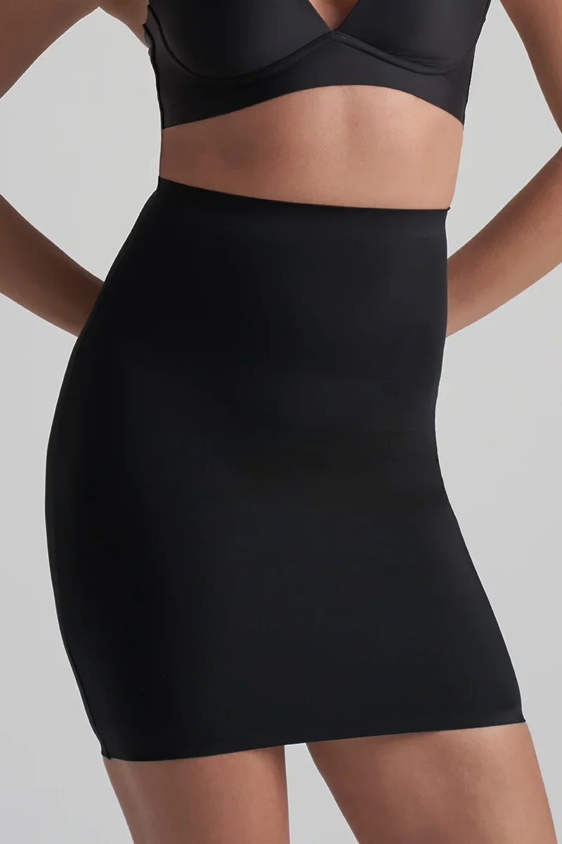 ByeBra – Unsichtbare Shapewear mit leichter Stützwirkung, unsichtbarer Rock, Schwarz