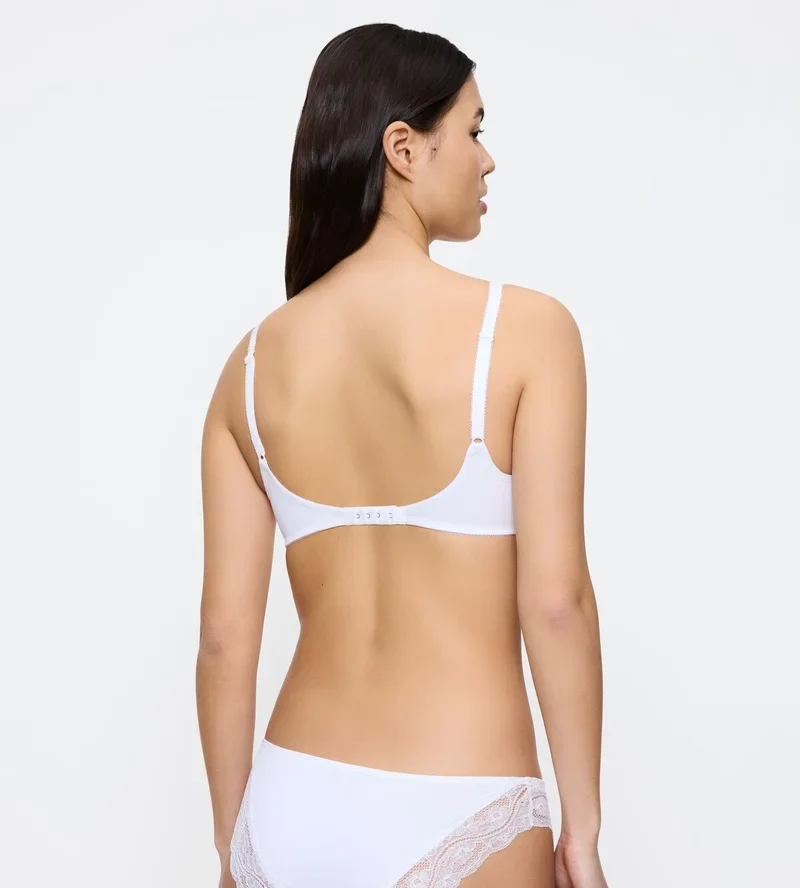 Triumph - Amourette Kabelloser gepolsterter BH Weiß