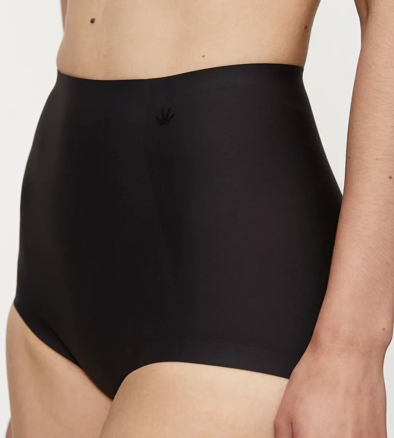 Triumph – Medium Shaping Series Highwaist Panty Schwarz