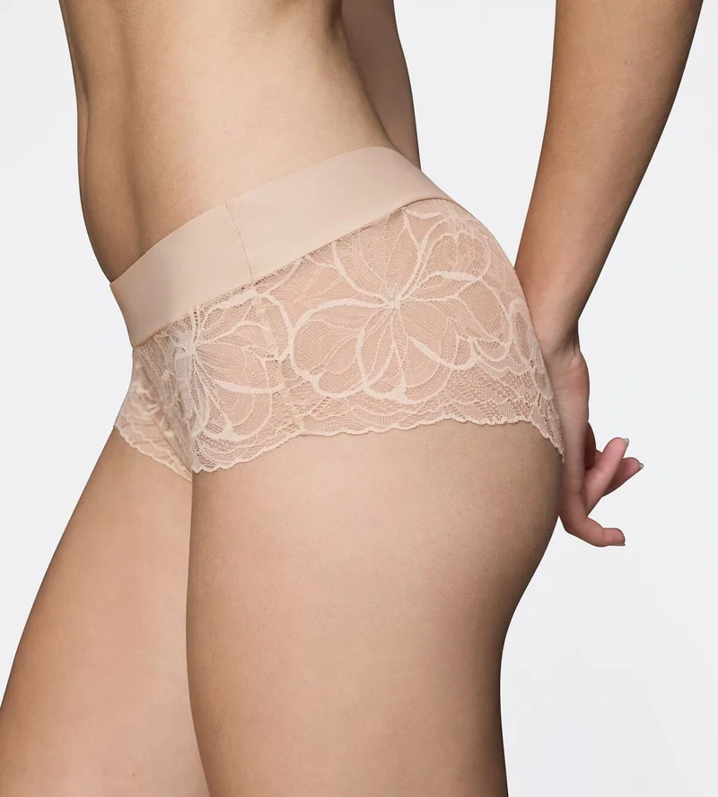 Triumph – Body Make-Up Essentials Illusion Lace Shorty Nude Beige