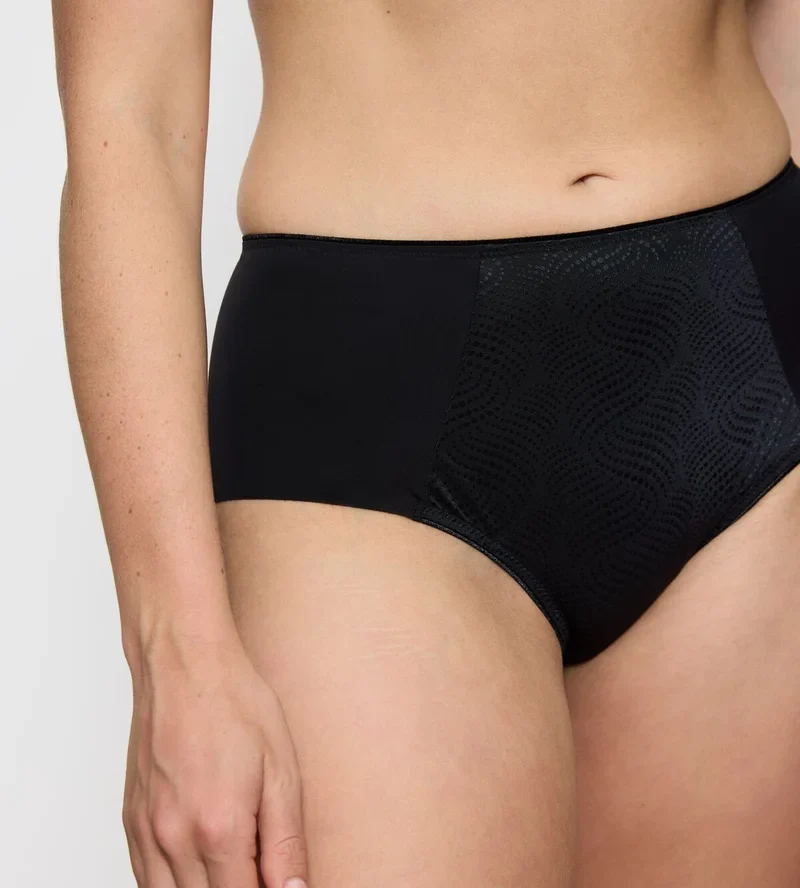 Triumph – Essential Minimizer Hipster Schwarz