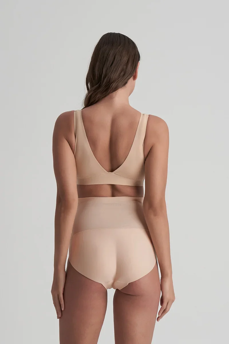 ByeBra – Po-Lifting- und Unterwäsche-Slips mit Polsterung, hoher Bund, Beige