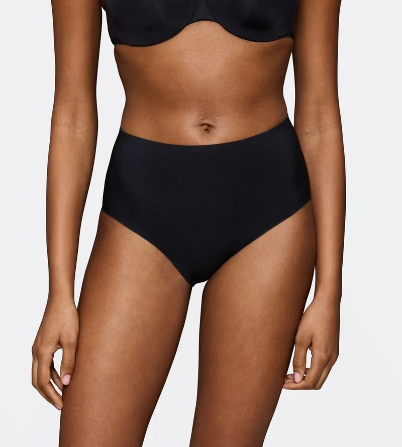 Triumph – Body Make-Up Essentials Illusion Curve Maxi-Slip Schwarz