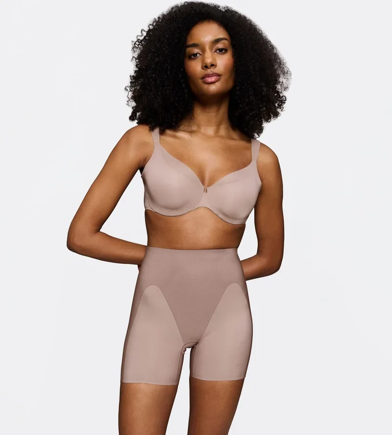Triumph – Body Make-Up Essentials Illusion Curve High Waist Short Chocolate Mousse