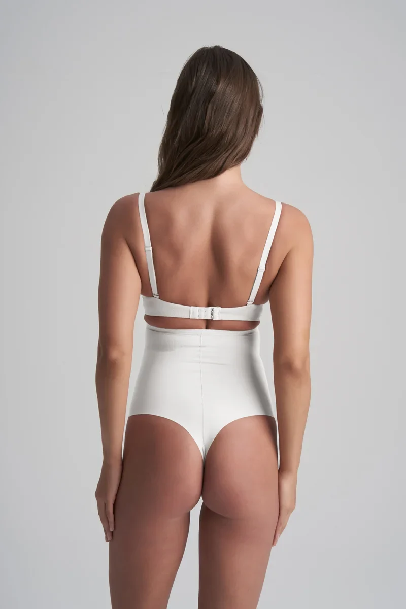 ByeBra – Formgebende Unterwäsche (Starker Halt) Formgebender High-Waist-Tanga Elfenbein