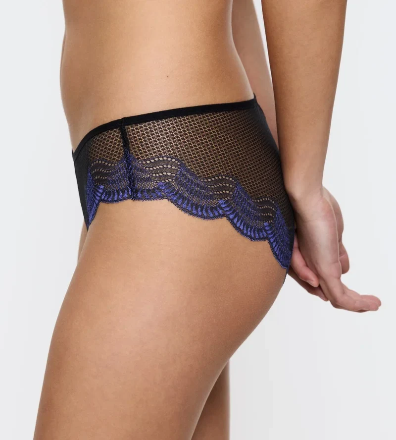 Triumph – Komfortabler Glamour-Hipster-Stil, Schwarz