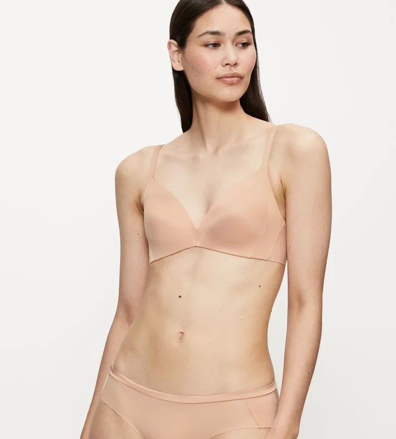 Triumph – Body Make-Up Essentials Soft Touch Wireless Padded Bra Neutral Beige