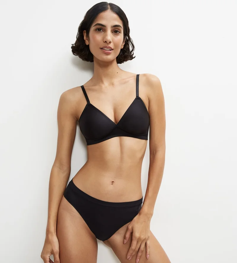 Triumph - Soft Sensation Bügelloser BH Schwarz
