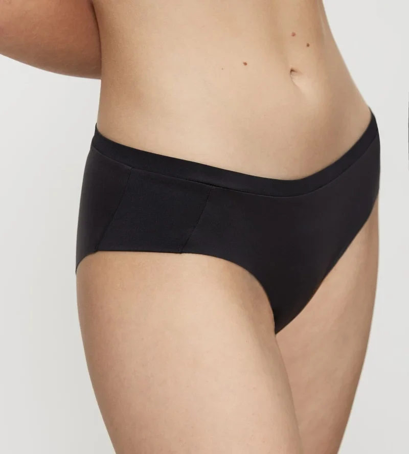 Triumph – Body Make-up Essentials Soft Touch Hipster Schwarz
