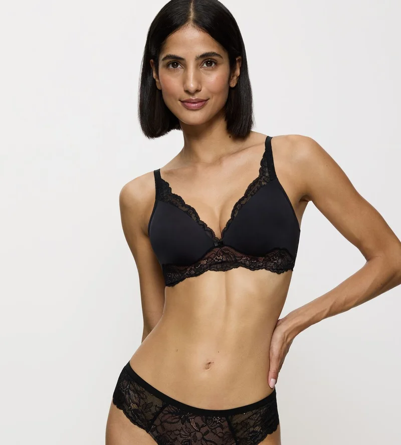 Triumph - Amourette Kabelloser gepolsterter BH Schwarz