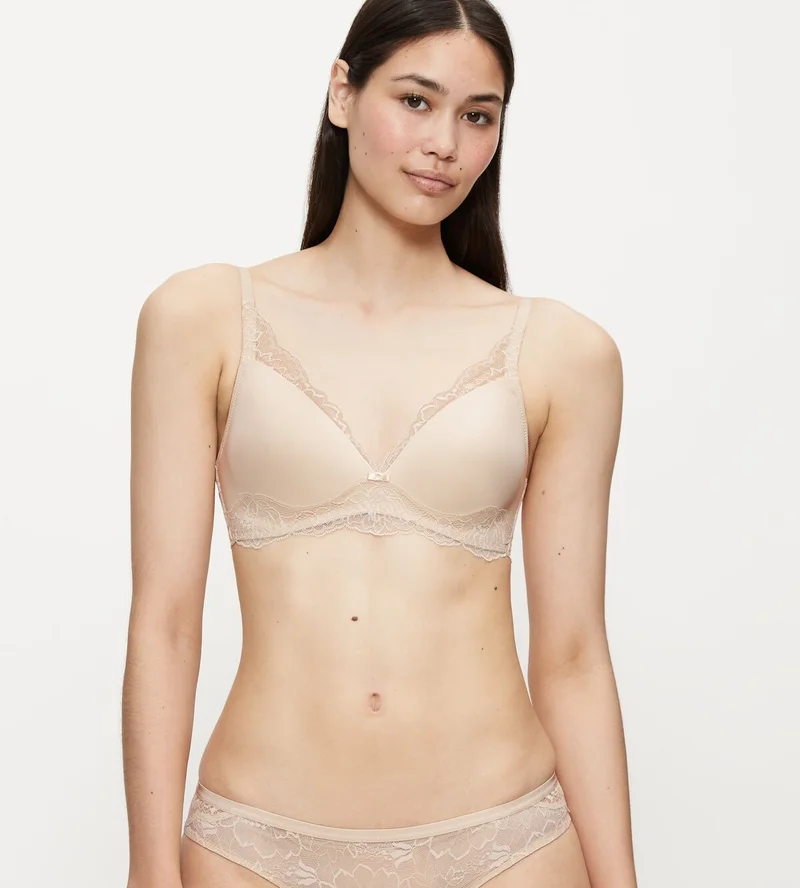Triumph - Amourette Kabelloser gepolsterter BH Creamy Dream