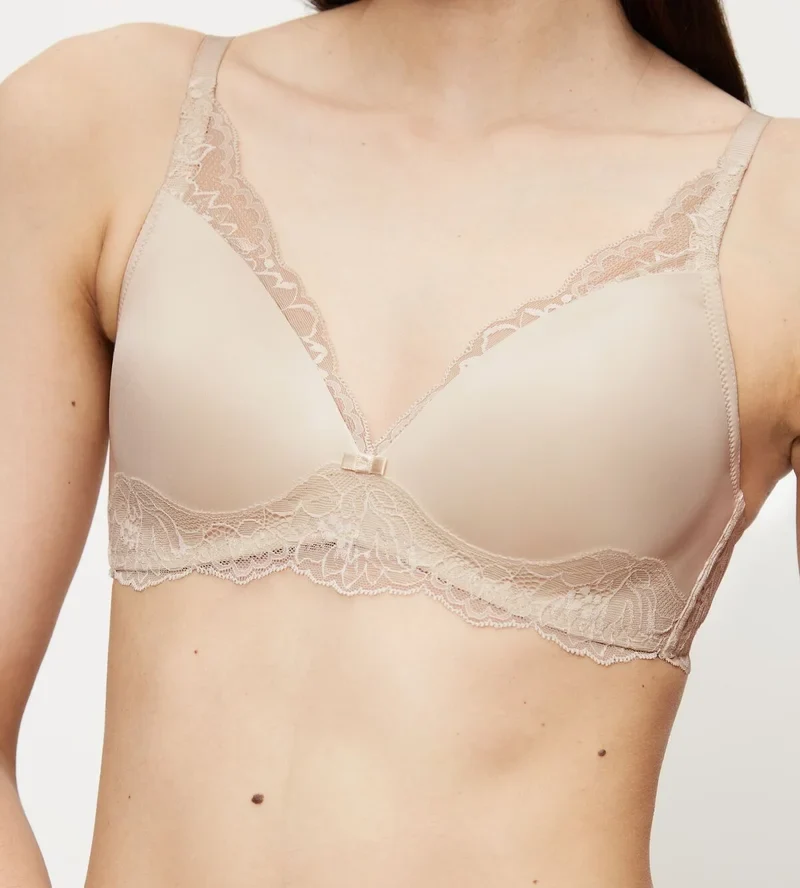 Triumph - Amourette Kabelloser gepolsterter BH Creamy Dream