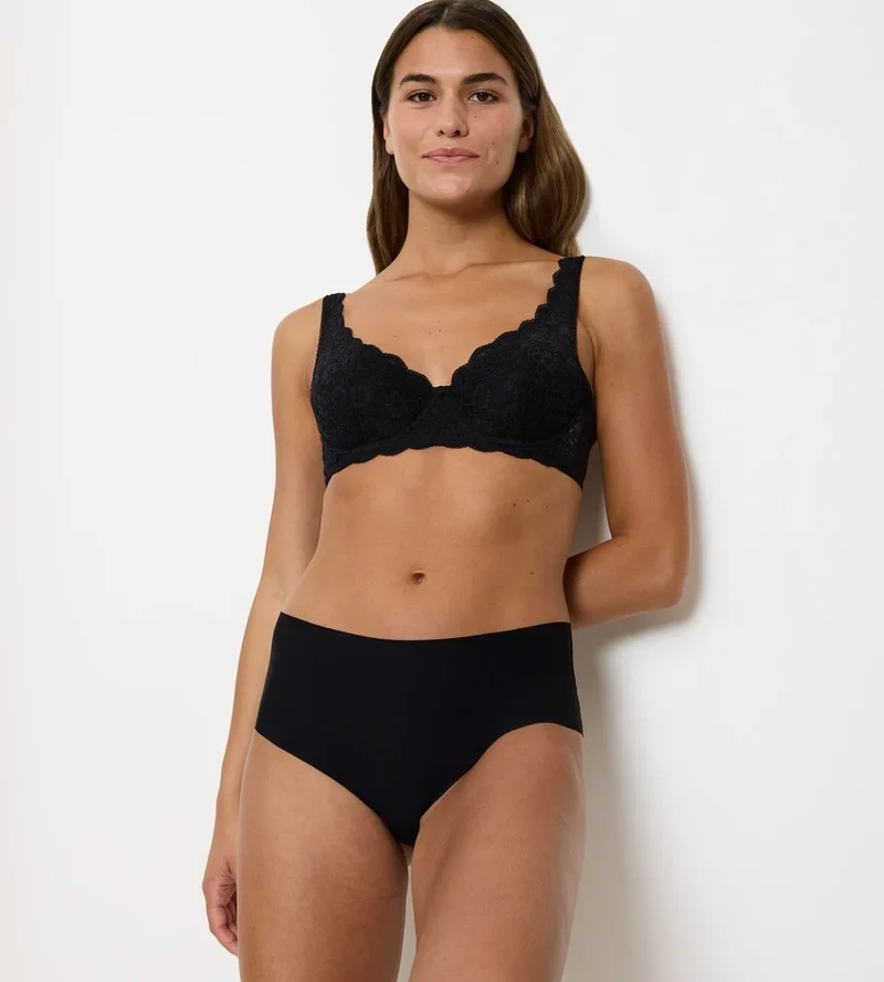 Triumph - Amourette Balconette-BH Schwarz