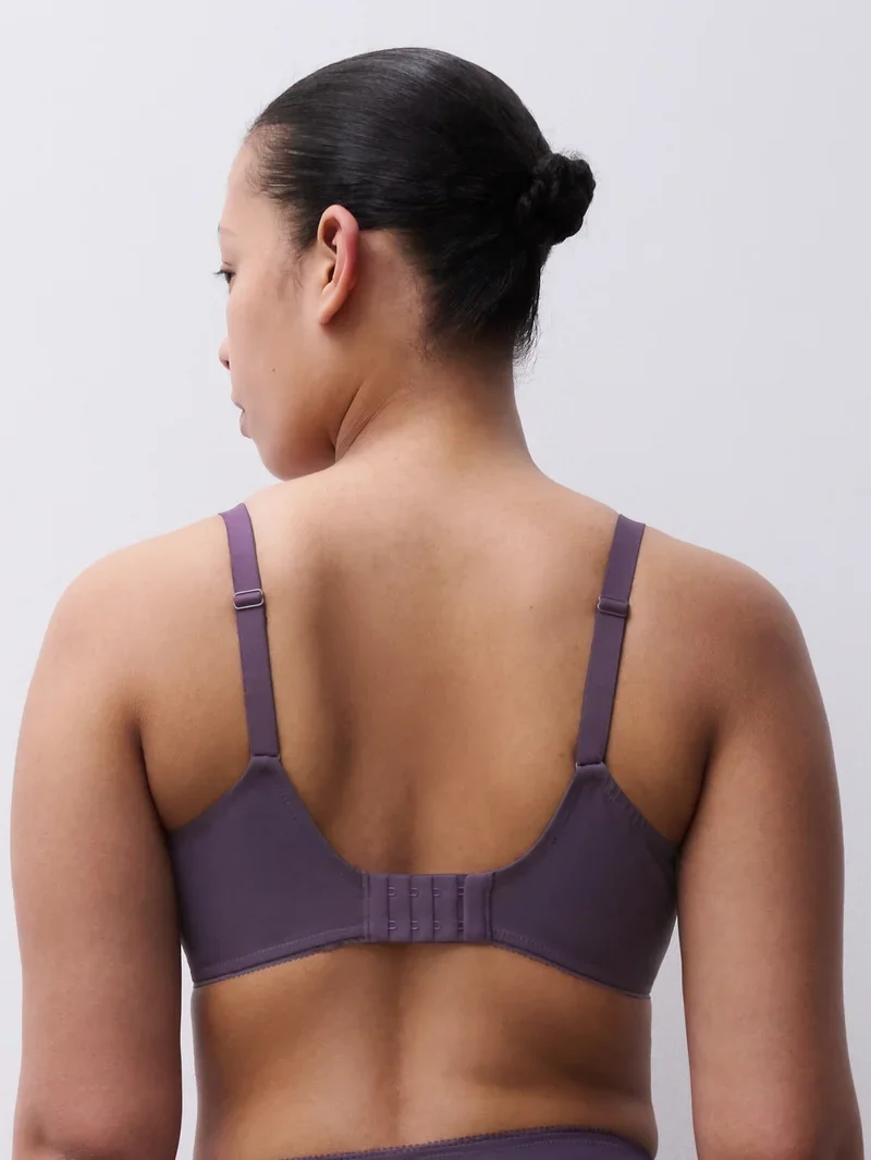 Chantelle - Maris, sehr bedeckender, geformter BH, Fatal Violet