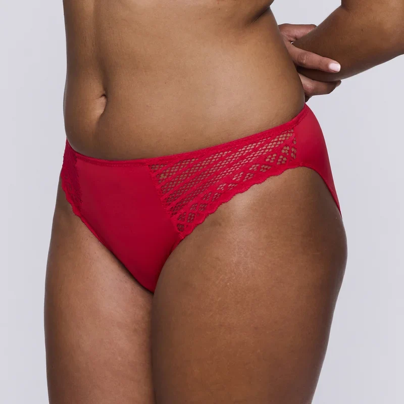 Primadonna Twist - East End Rio Slips True Red
