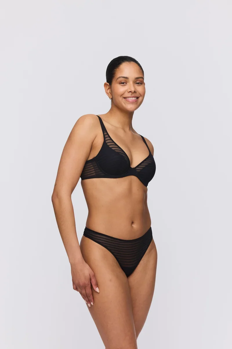 Marie Jo - Basyl Halbwattierter Plunge-BH Schwarz