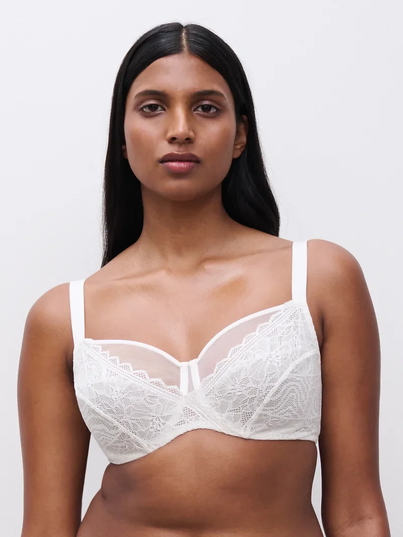 Chantelle – Floral Touch – Stark bedeckender Bügel-BH in Milch