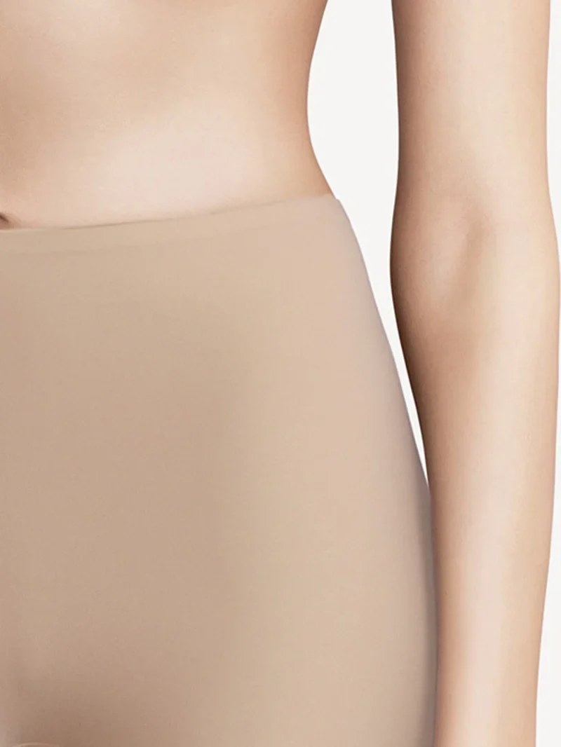Chantelle – Softstretch-Shorts bis zur Mitte des Oberschenkels in Nude