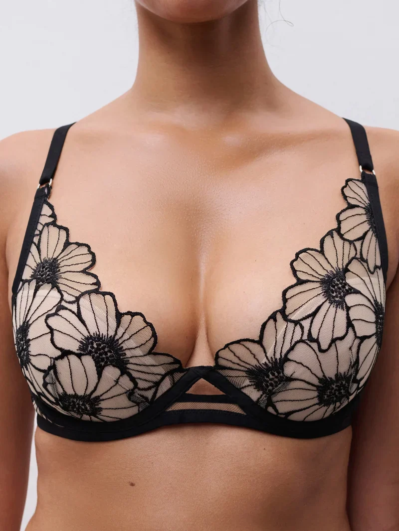 Chantelle - Lush Plunge T-Shirt-BH Schwarz / Zartrosa