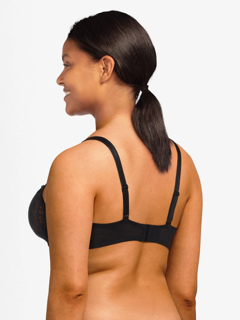 Chantelle – Day To Night Halbschalen-BH Schwarz
