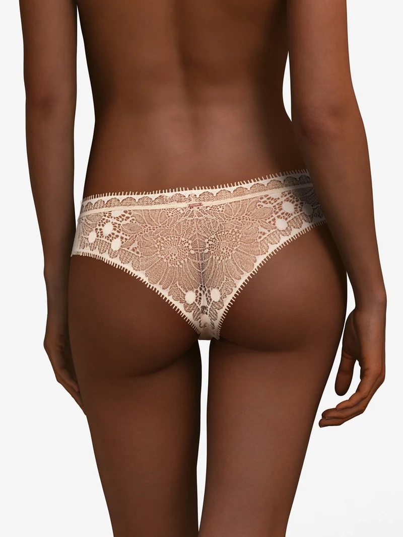 Chantelle – Tag-zu-Nacht-Tanga Golden Beige